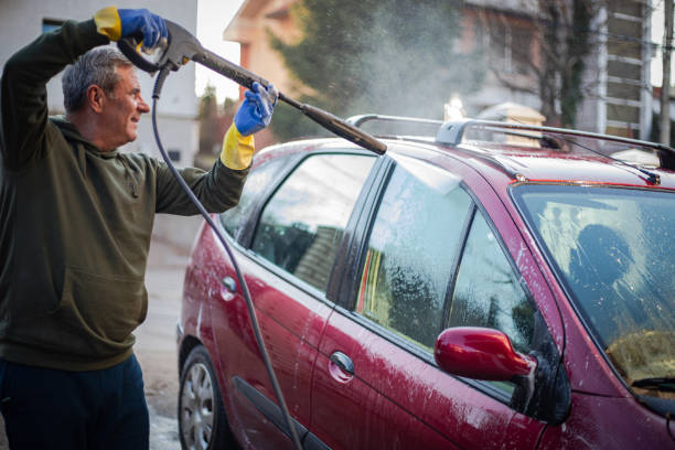 Best Sidewalk Pressure Washing  in Broadway, VA